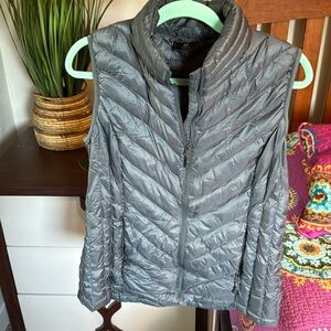 Puffer vest